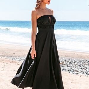 Chic Strapless Black Dress